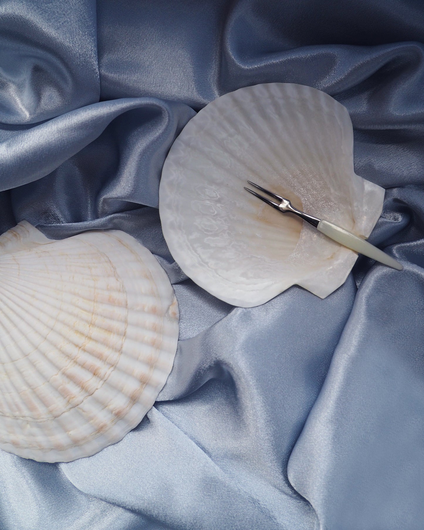 JAPANESE BAKING SHELLS & FORKS