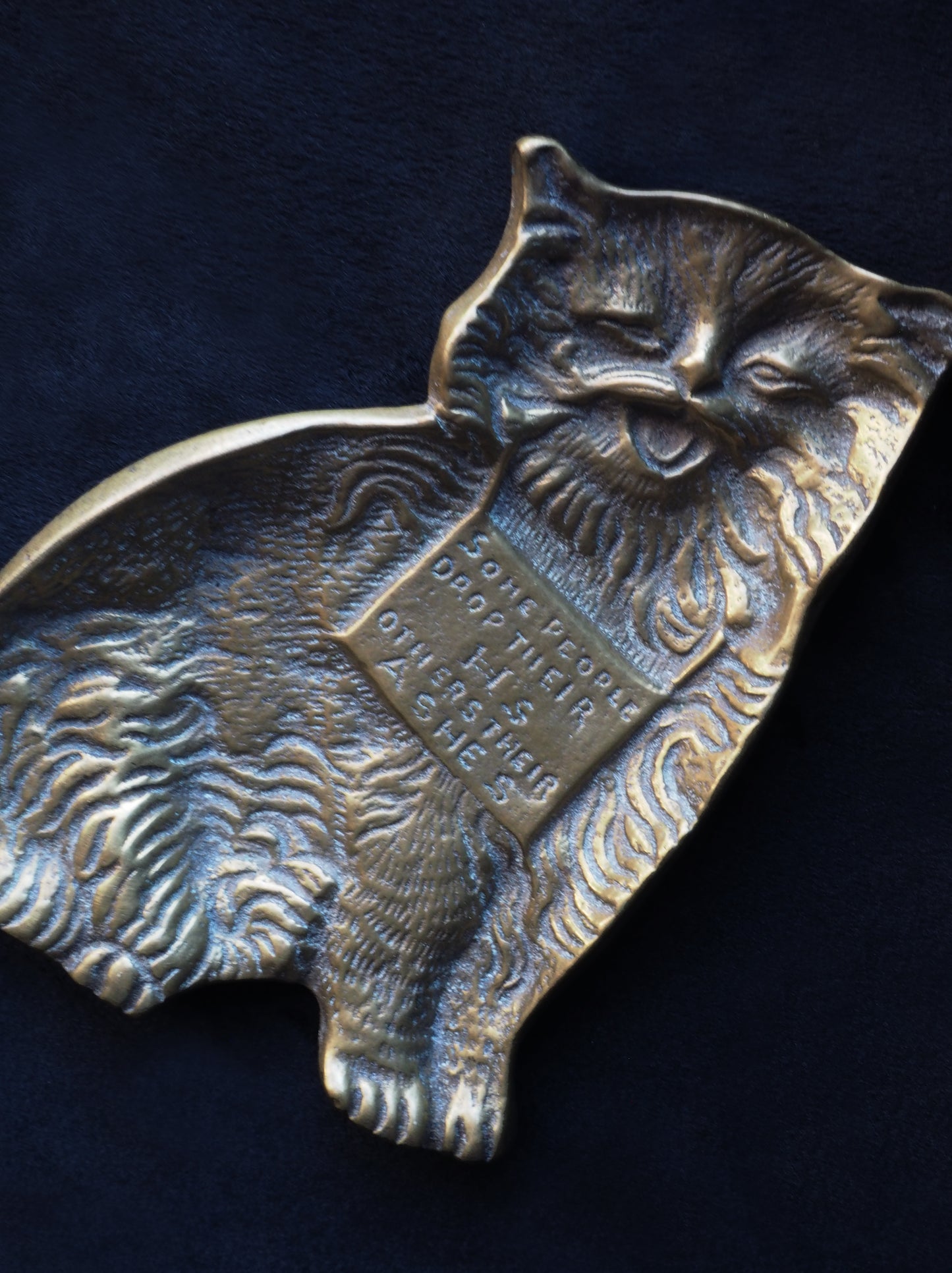 ANTIQUE CAT ASHTRAY